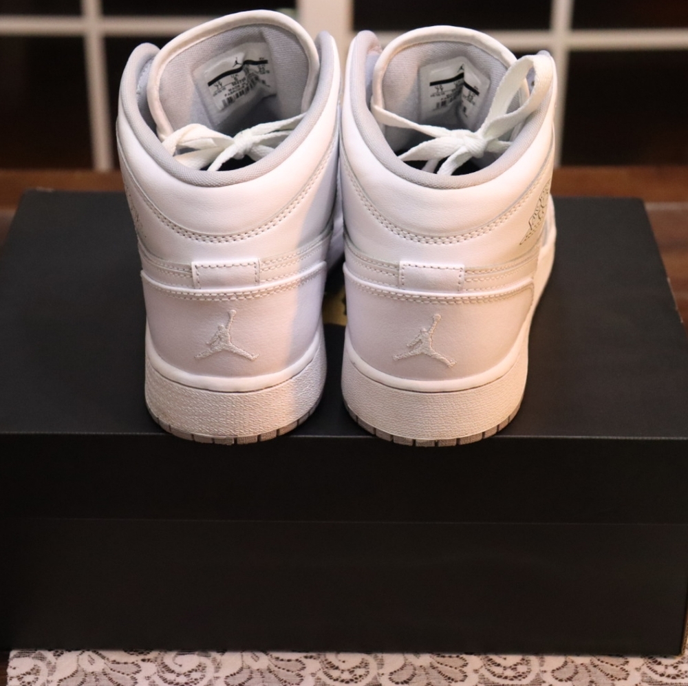 Air jordan 1 mid bg